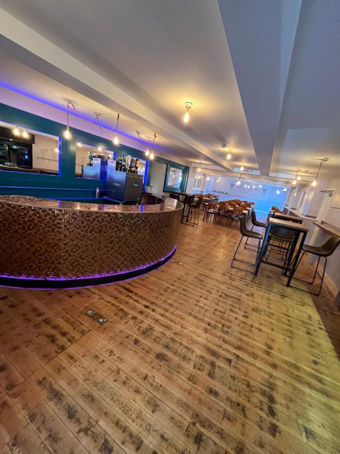 Hampton Hotel & Restaurant Лландріндод-Веллс Екстер'єр фото